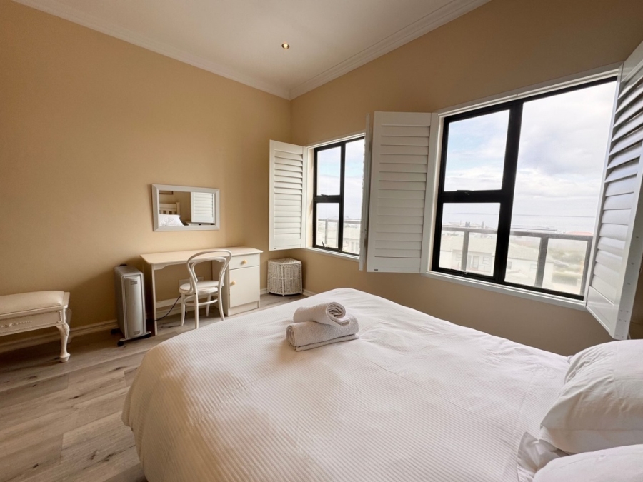 To Let 2 Bedroom Property for Rent in Big Bay Western Cape